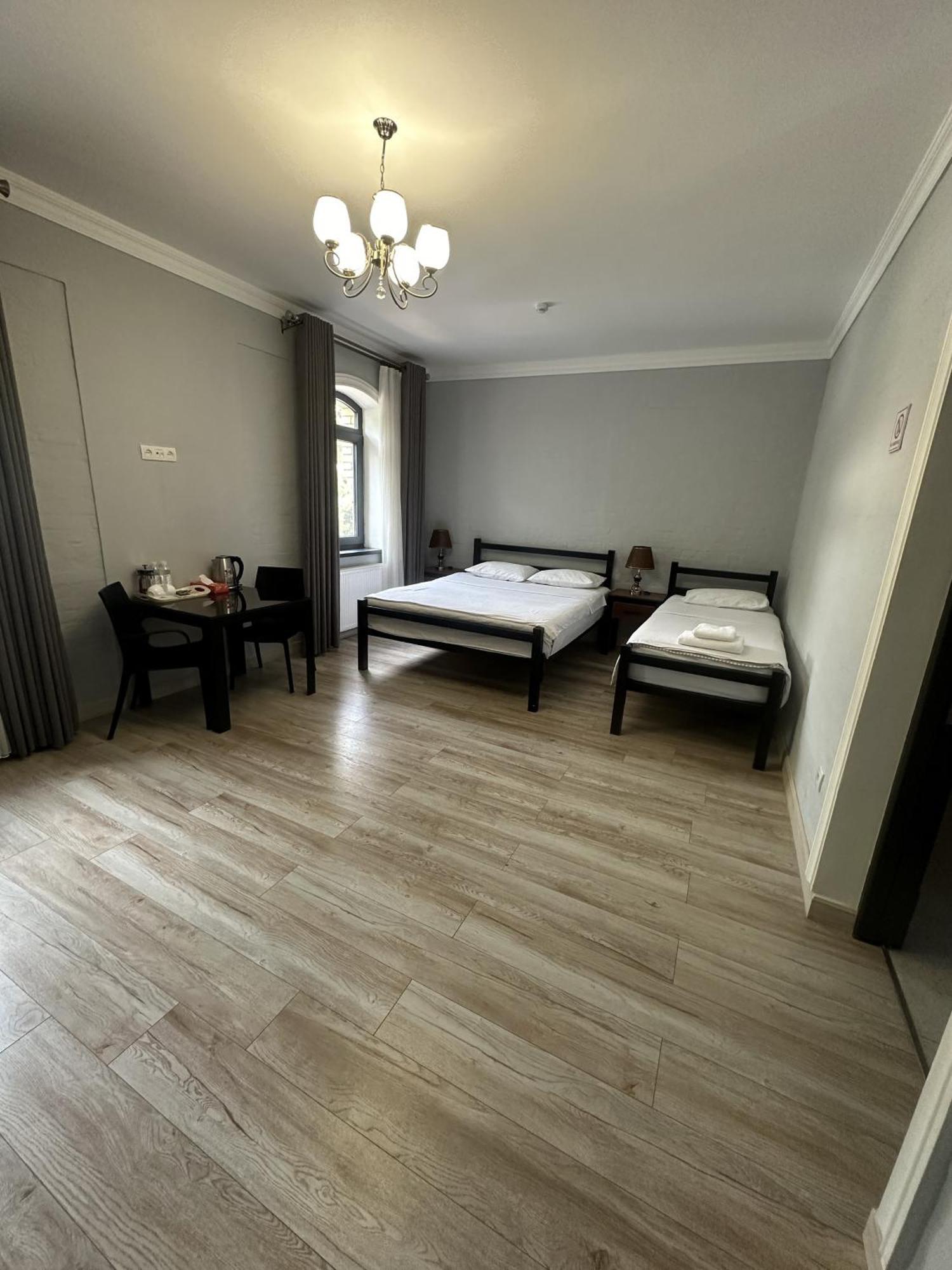 Nest Inn Taskent Exterior foto